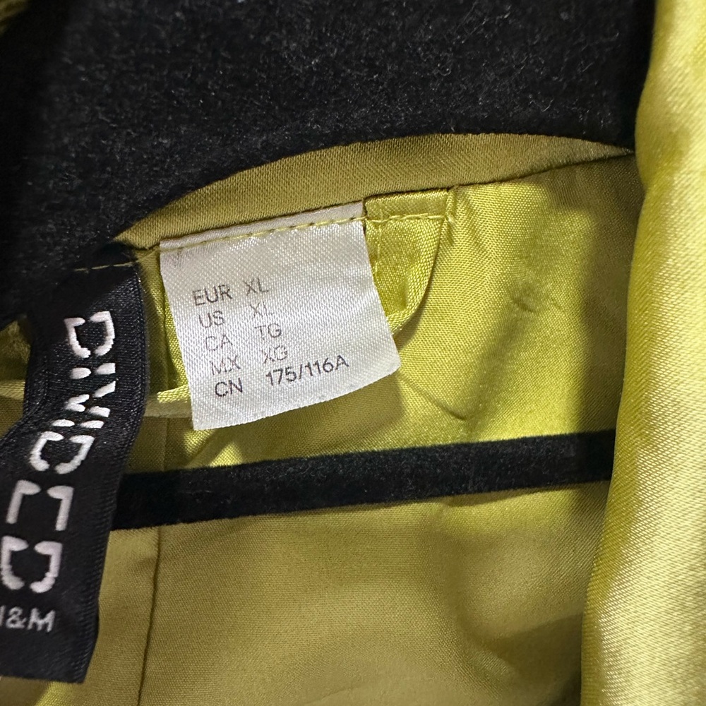 H&M Chartreuse Satin Oversized Blazer Size XL - Picture 3 of 4